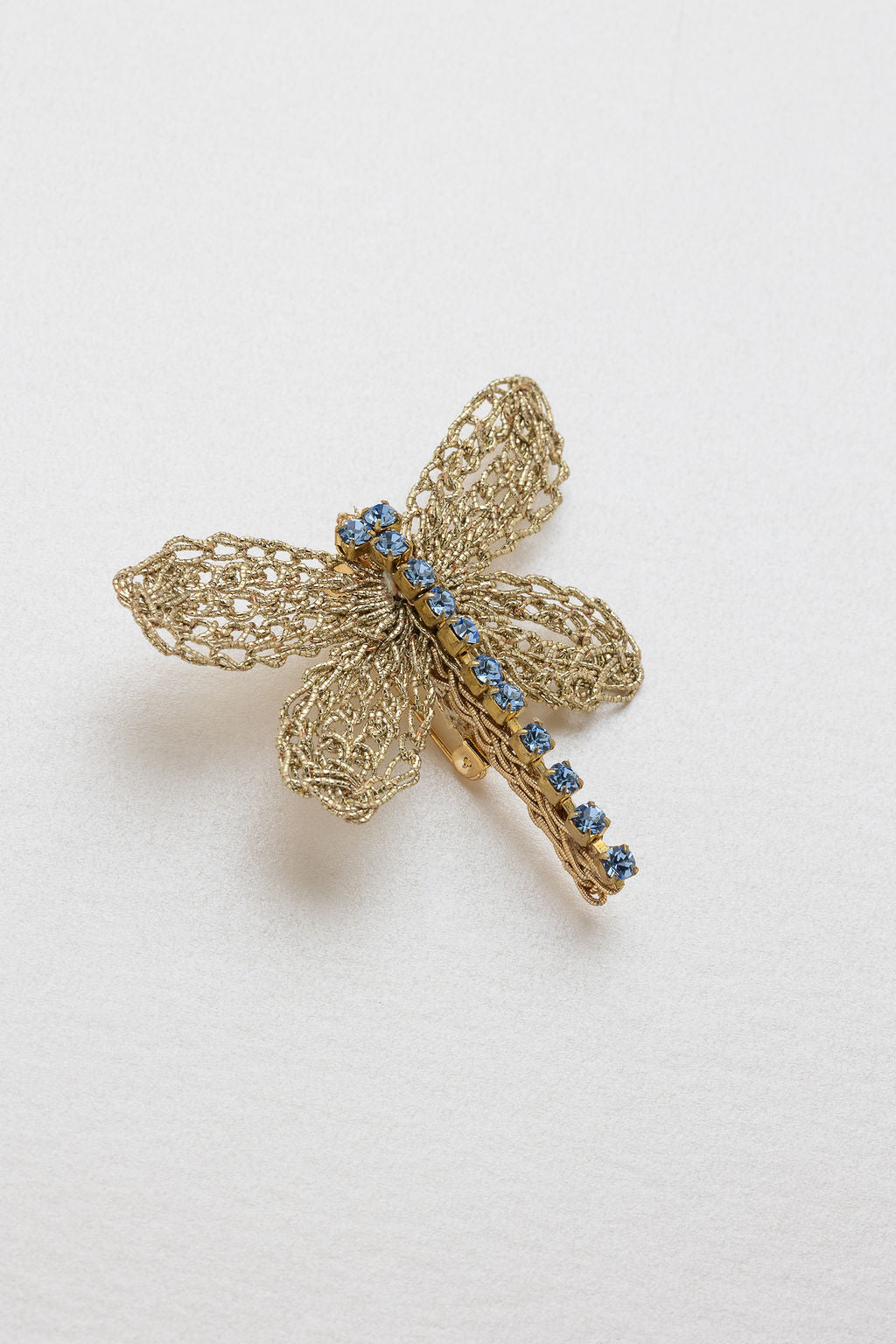 Spilla Dragonfly - Spilla Artigianale all'Uncinetto con Strass